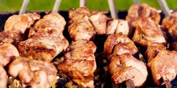 Вкусный сочный шашлык