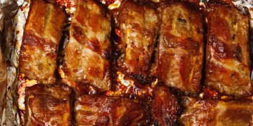 Запеченные свиные ребрышки